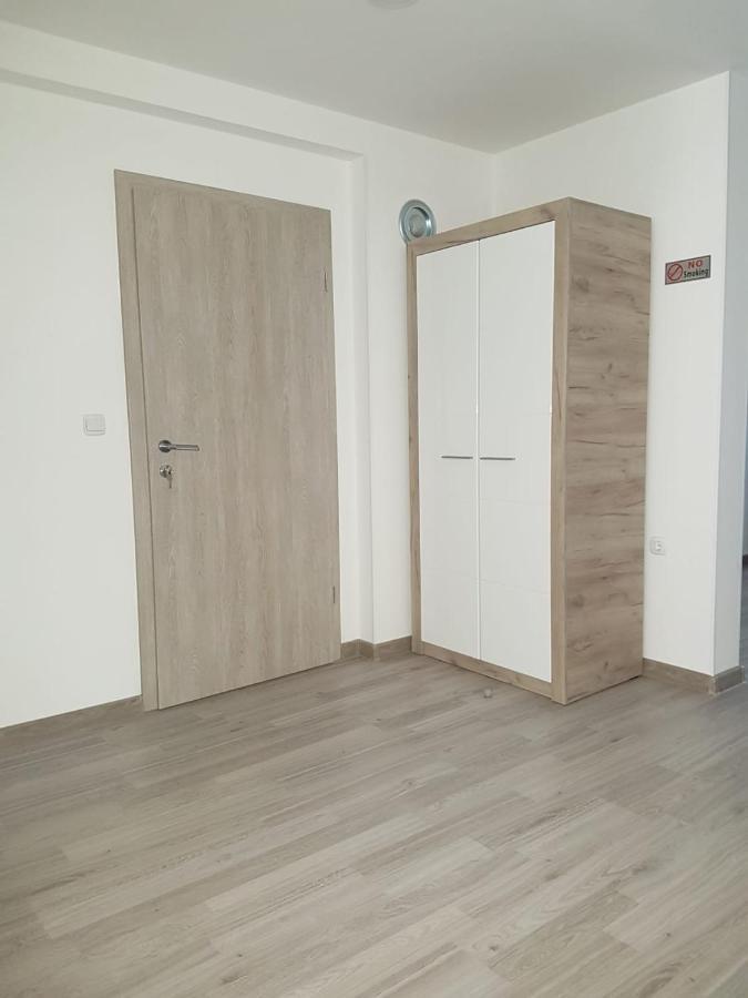Apartmani Brigita Korenica Exterior foto