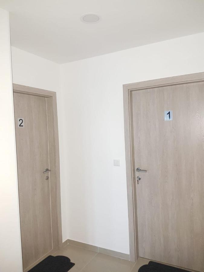 Apartmani Brigita Korenica Exterior foto