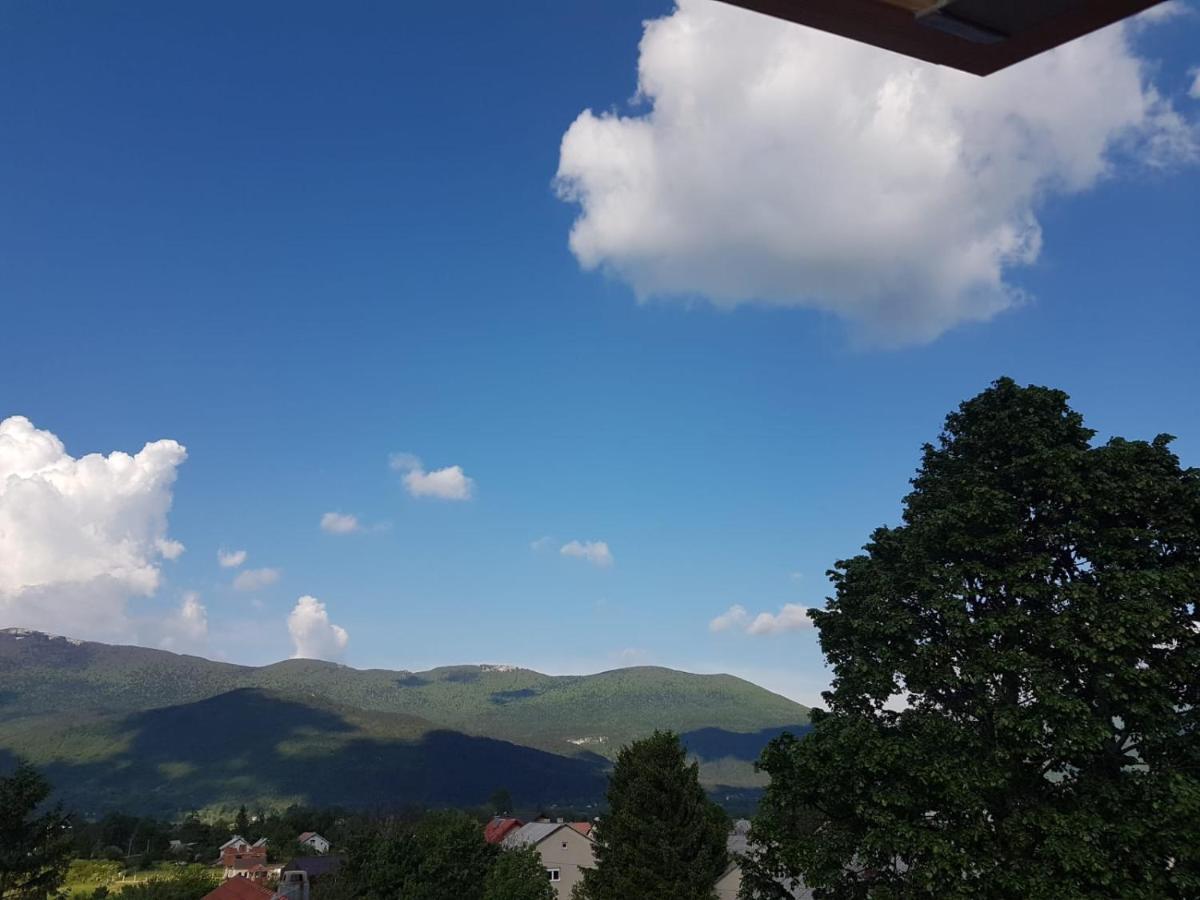Apartmani Brigita Korenica Exterior foto